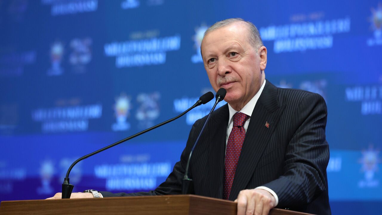 Cumhurbaşkanı Erdoğan: Fon soruşturmasıyla ilgili sahtekarlık yapanlar hesabını verecek