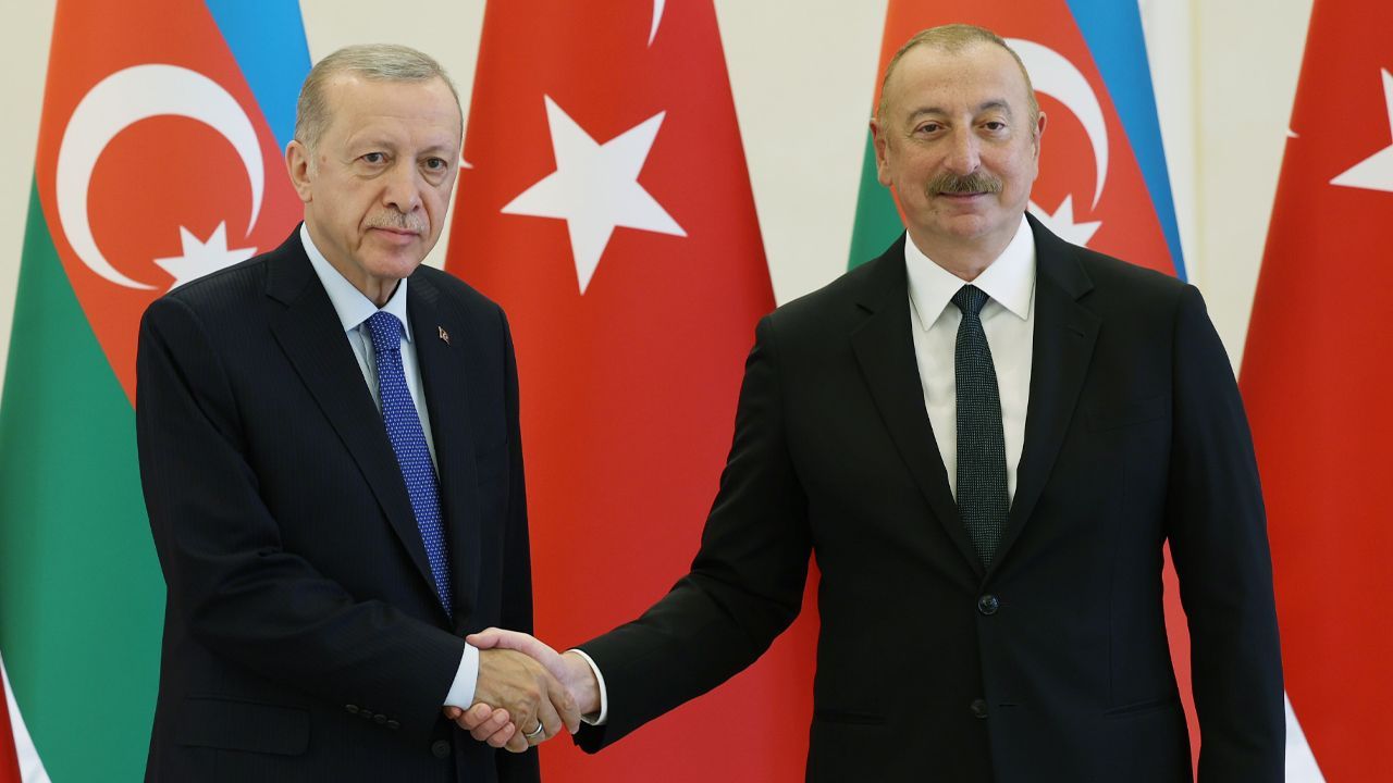 Erdoğan, Azerbaycan'ın Bağımsızlık Günü'nü kutladı