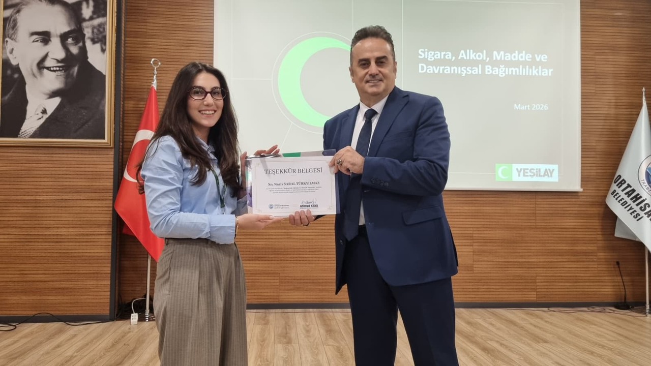 Trabzon'un Ortahisar Belediyesinde 'Bağımlılıkla Mücadele' eğitimi düzenlendi