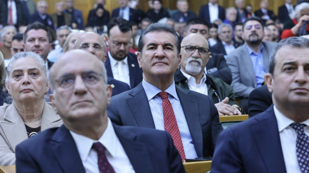 Mustafa Sarıgül, Yeni Parti üyeliğini askıya alacak