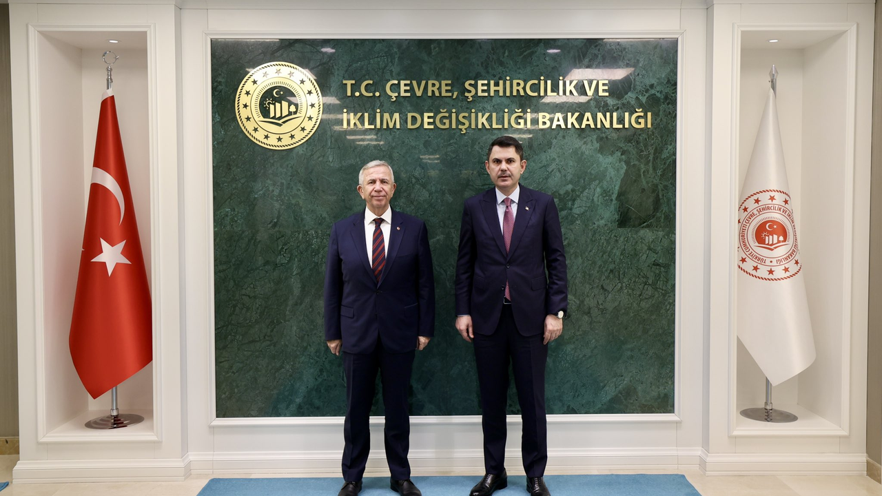 Mansur Yavaş, Murat Kurum’u ziyaret etti: “Daha önce Sayın Cumhurbaşkanı’na sunduğumuz konuları görüştük”
