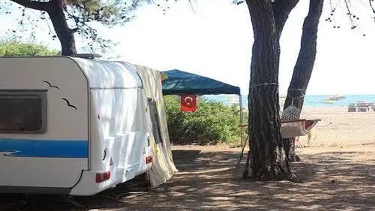 Aliağa Park Yanı Kamp Alanı: İzmir'de denize yakın kamp imkanı