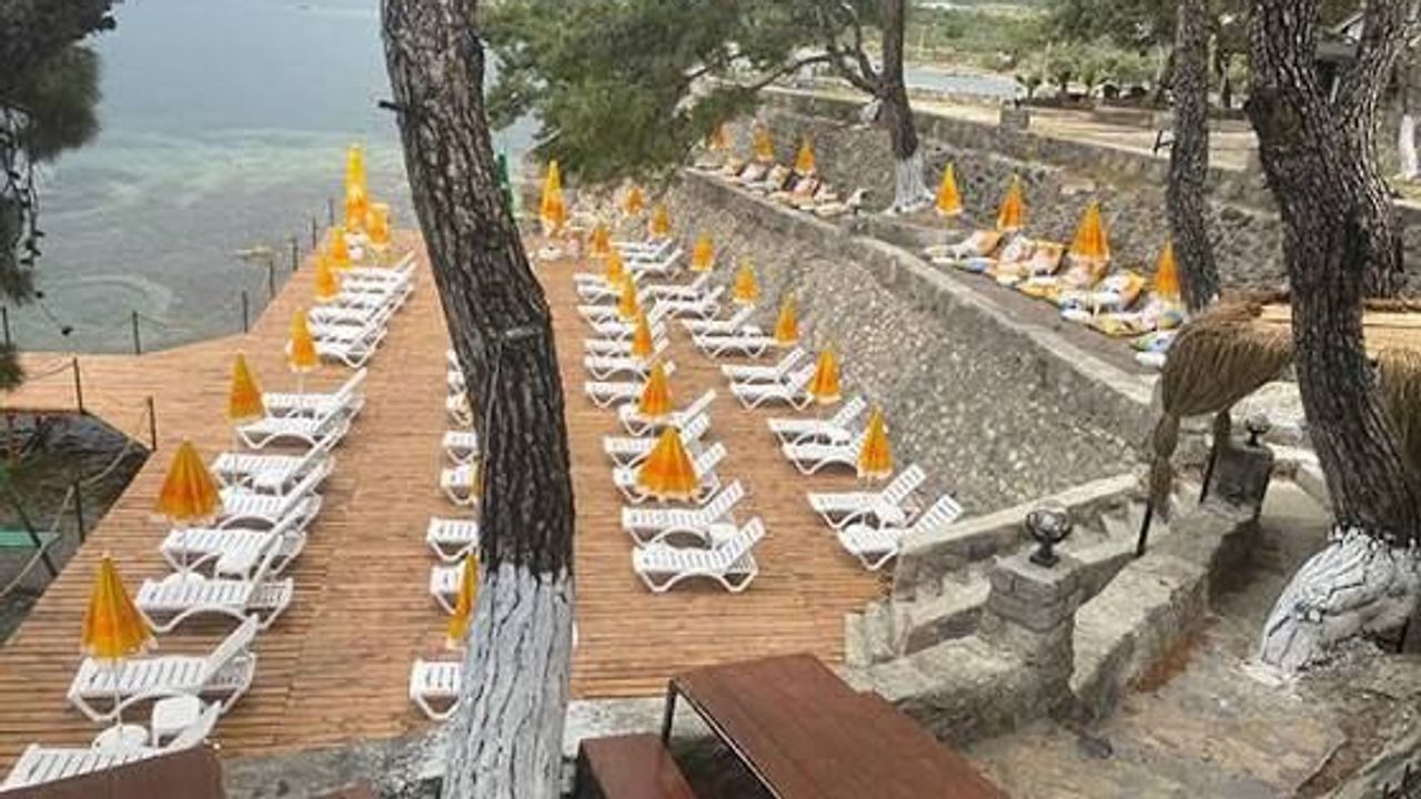 Çam Kamping: Dikili'de denize sıfır kamp alanı