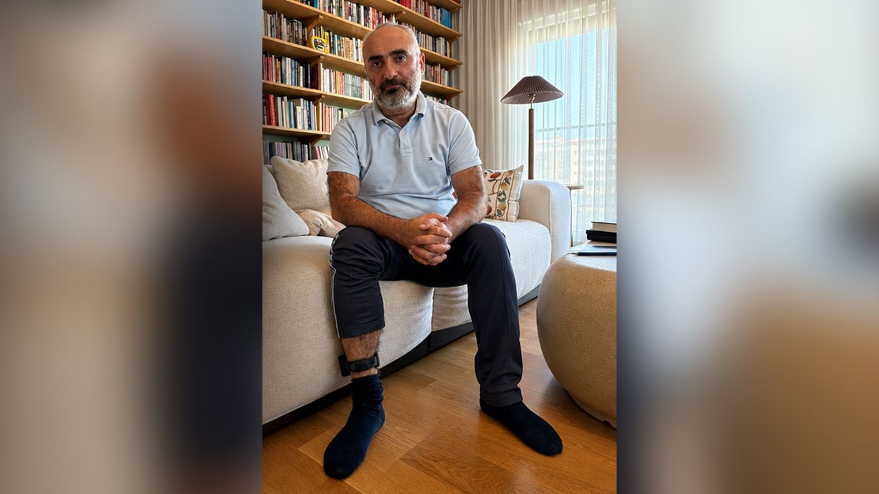 Hakkında ev hapsi kararı verilmişti: İsmail Saymaz'dan "Ellerim şimdilik serbest" açıklaması