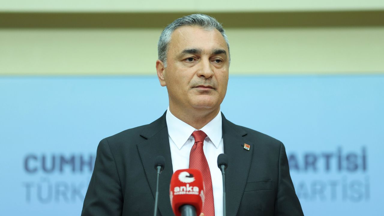 CHP Sözcüsü Müslim Sarı açıkladı: Üsküdar'da başkan vekilliği için CHP ve YENİ Parti kendi adaylarını çıkaracak