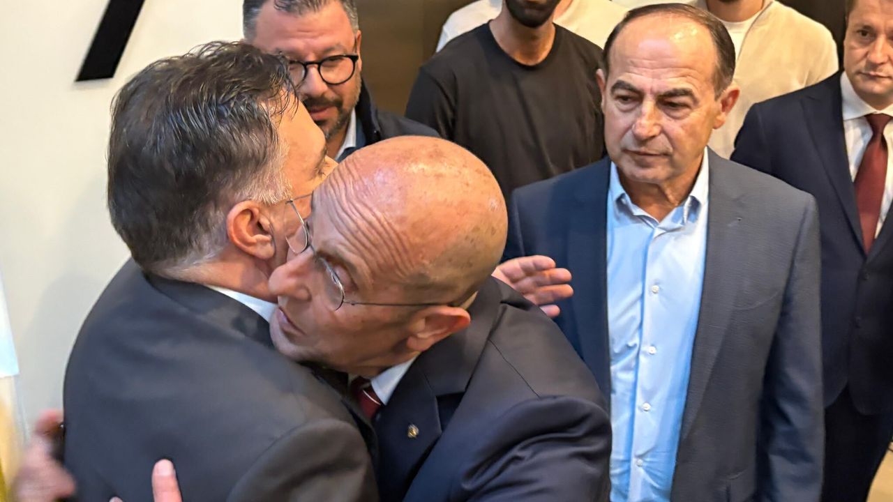 İzmir Ticaret Borsası'nda başkanlık yarışını Ömer Gökhan Tuncer kazandı