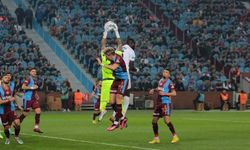 Beşiktaş-Trabzonspor derbisinin kazananı en yakın rakipleri!