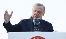 Erdoğan deprem bölgesinde açıkladı! Kalıcı konutlar için tarih...