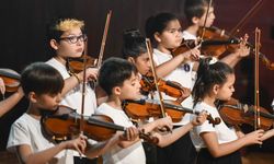Ankara Büyükşehir'in 'Her Çocuğa Sanat' projesinde ilk orkestra konseri