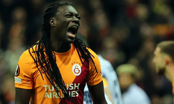 Bafetimbi Gomis Galatasaray'dan ayrıldığını duyurdu