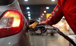 Motorine zam geldi benzine zam kapıda! Tabela değişti. İşte güncel akaryakıt fiyatları