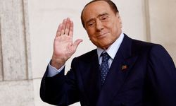 İtalya'nın eski başbakanı Silvio Berlusconi hayatını kaybetti! Silvio Berlusconi kimdir?