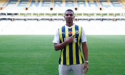 Fenerbahçe'nin yeni transferi Alexander Djiku kimdir? Alexander Djiku hangi pozisyonda, istatistikleri nasıl?