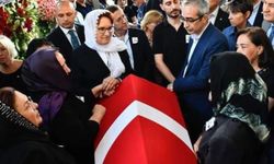 12 Eylül sebebi oldu: Akşener, Süleyman Sırrı Özdolap'ın cenazesine katıldı