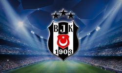 Beşiktaş yıldız futbolcuyu Galatasaray'a kaptırmadı!