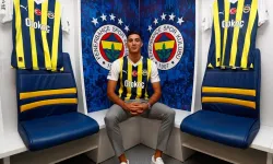 Fenerbahçe'nin yeni transferi Mert Müldür kimdir? Mert Müldür kaç yaşında? Mert Müldür hangi pozisyonda oynuyor?