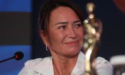 Demet Akbağ, Altın Portakal Film Festivali jüri başkanlığından istifa etti