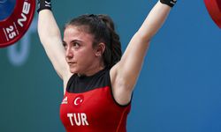 Cansu Bektaş'tan bir günde üç madalya!