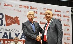 CHP Antalya İl Başkanlığına Nail Kamacı seçildi