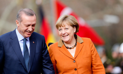 Angela Merkel, Cumhurbaşkanı Erdoğan ile yaşadığı anısını anlattı: Dikkat et! Onların başbakanı benim