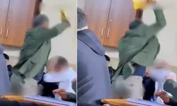 İstanbul’daki bir lisede şoke eden görüntü! Öğrencisini kitapla acımasızca dövdü