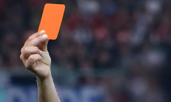 Futbolda dev yenilik: Turuncu kart uygulaması geliyor