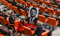 AYM kararını tanımayan Yargıtay'a AK Parti'liler bile isyan ediyor: Bir tepki de Cumhurbaşkanı'nın danışmanından