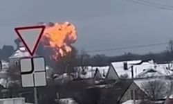 74 kişinin bulunduğu uçak Rusya'nın Ukrayna sınırında düştü!