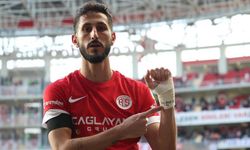 Bakan Ali Yerlikaya: Antalyaspor'un İsrailli futbolcusu Sagiv Jehezkel Türkiye'den ayrıldı!