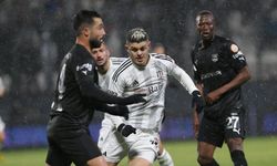 Beşiktaş, deplasmanda Pendikspor'a 4-0 kaybetti