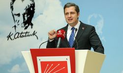 'Kılıçdaroğlu'nu destekleyenler tasfiye ediliyor' diyerek CHP'den istifa eden İlgezdi'ye Deniz Yücel'den yanıt