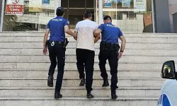 Karabağlar’da polis kovalamacası: Motosikletli şüpheli tutuklandı