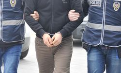 İzmir’de narkotik operasyonu: Durdurulan araçta 156 bin 600 hap ele geçirildi