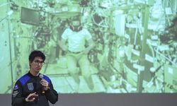Türkiye'nin ikinci astronotu Atasever İzmirli öğrencilerle buluştu: Astronot olmak için gerekenleri anlattı