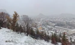 Dondurucu soğuklar etkisini sürdürüyor: Çay'da sıcaklık eksi 11 derece oldu