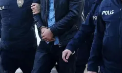 Depoya çevirmişler... İzmir'de şüpheli araçtan 15 kilo zehir çıktı