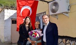 Bayındır Kaymakamı Murat Mete’den şehit annesine 8 Mart ziyareti