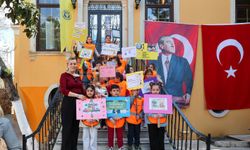 Bucalı minikler İlber Ortaylı Kütüphanesi’ni keşfetti