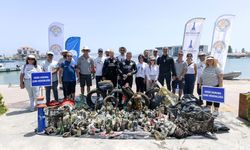 İzmir’de Çevre Günü için deniz ve kıyı temizliği seferberliği