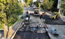 Torbalı’da 4 kilometrelik yolda asfalt mesaisi: Başkan Tugay çalışmaları inceledi