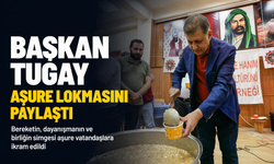 Başkan Tugay aşure lokmasını paylaştı