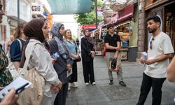 Tarık Dursun K.’nin İzmir’i edebiyat rotasıyla yeniden keşfedildi