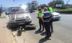 Oğlunu hastaneye yetişmeye çalışan sürücü kazaya karıştı: 2 yaralı