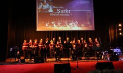 İzmir'de unutulmaz konser: Türk Sanat Müziği'nin sevilen eserleri seslendirildi