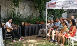 Usta isimler anlattı, Bornova’da çalgı yapımının büyüsü yaşandı