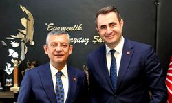 Görevden alınan CHP İzmir İl Başkanı Çağatay Güç, parti grubuna mesaj gönderdi: "İstifa etmeyin"