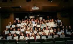 Folkart Academy’nin yeni dönem mezunları sertifikalarını aldı