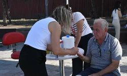 Konak'ta stant kuruldu, İzmirlilere 'hareket yaşını öğrenme' testleri yapıldı