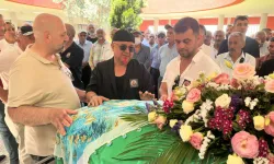 “Mikrop Hikmet”in acı günü: Annesi Maide Durmuş son yolculuğuna uğurlanıyor