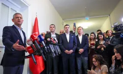 CHP'de flaş gelişme: Özgür Özel'in ekibi PM'den istifa etti!